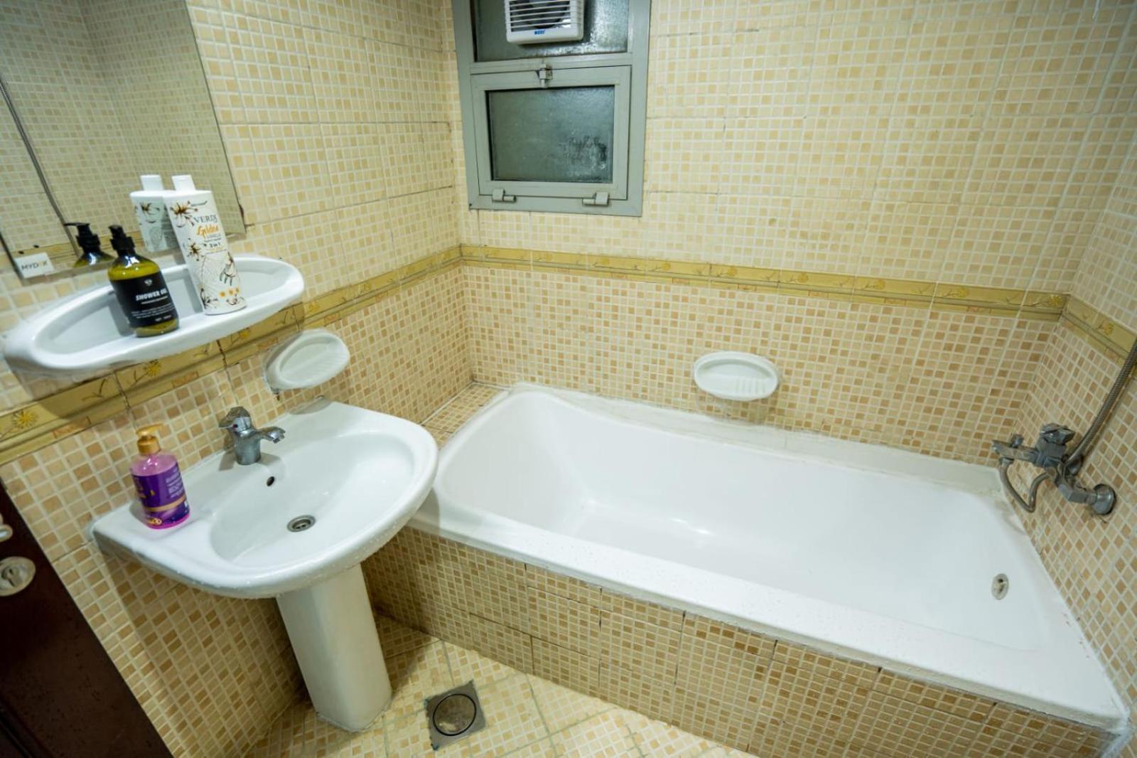 Full For Family Tourist Me Apt11- Baith Al Jannah Llc * Abu Dhabi
