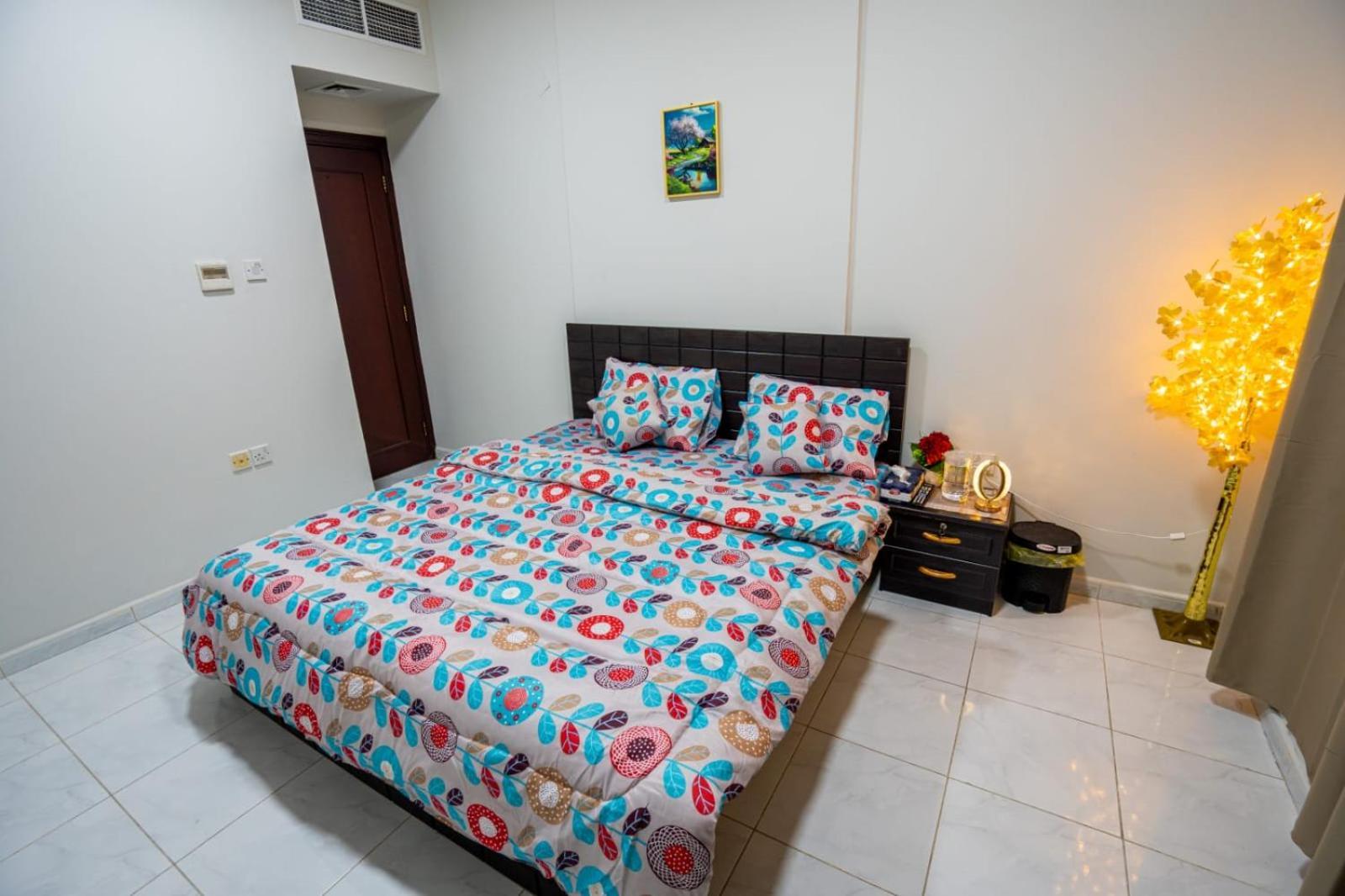 Appartamento Full For Family Tourist Me Apt11- Baith Al Jannah Llc Abu Dhabi